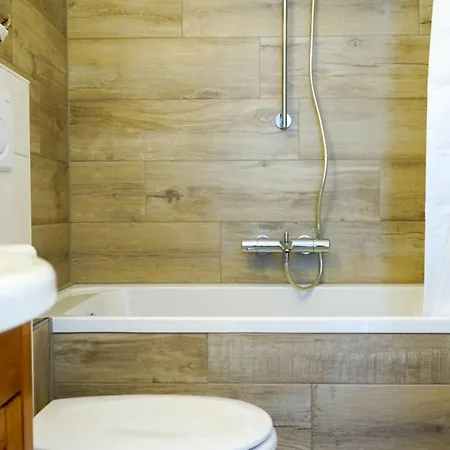 Nahe Uni בית נופש *